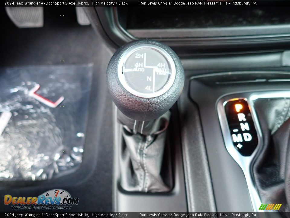 2024 Jeep Wrangler 4-Door Sport S 4xe Hybrid High Velocity / Black Photo #17