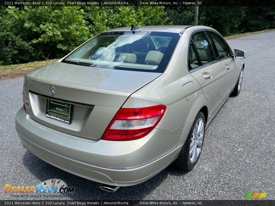 2011 Mercedes-Benz C 300 Luxury Pearl Beige Metallic / Almond/Mocha Photo #6