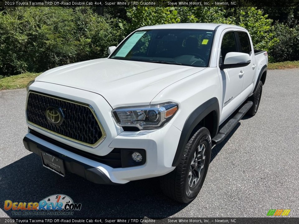 2019 Toyota Tacoma TRD Off-Road Double Cab 4x4 Super White / TRD Graphite Photo #3