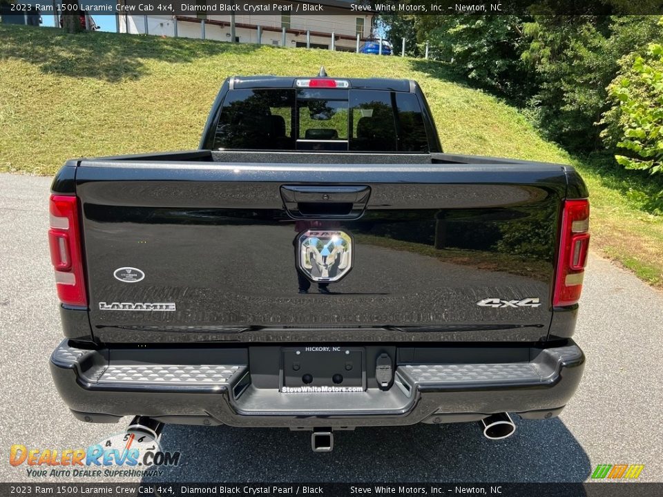 2023 Ram 1500 Laramie Crew Cab 4x4 Diamond Black Crystal Pearl / Black Photo #8