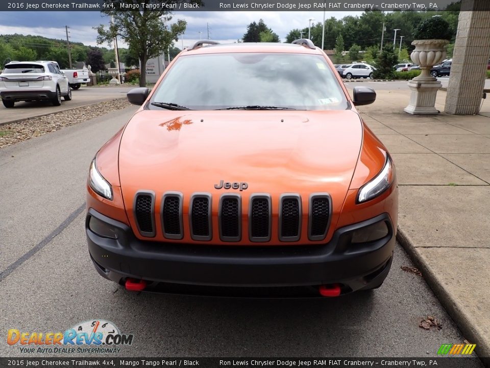 2016 Jeep Cherokee Trailhawk 4x4 Mango Tango Pearl / Black Photo #3