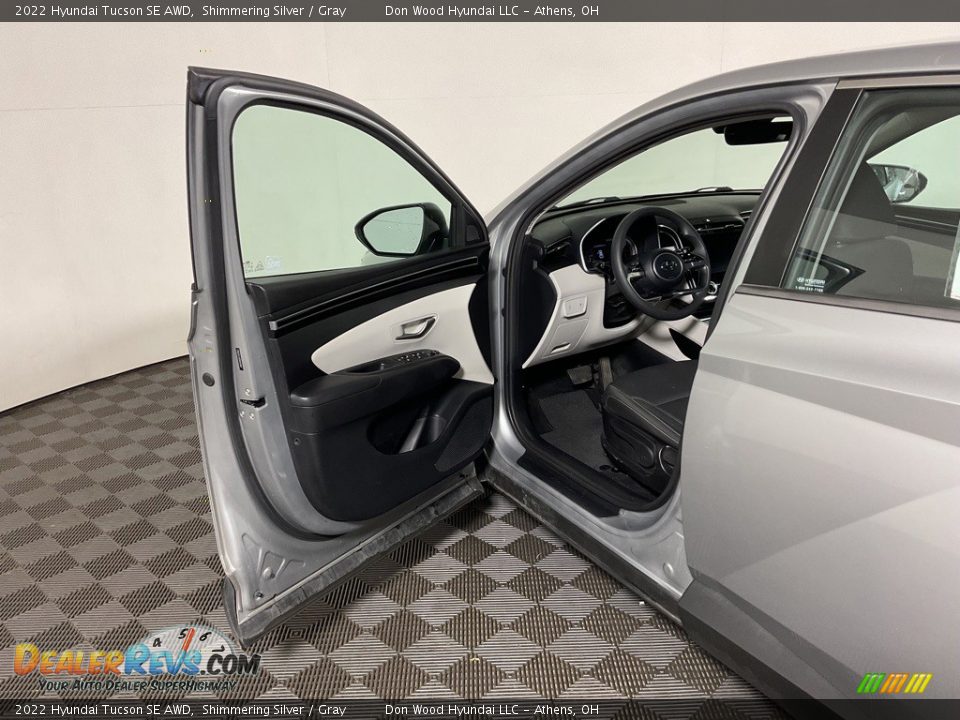 2022 Hyundai Tucson SE AWD Shimmering Silver / Gray Photo #16