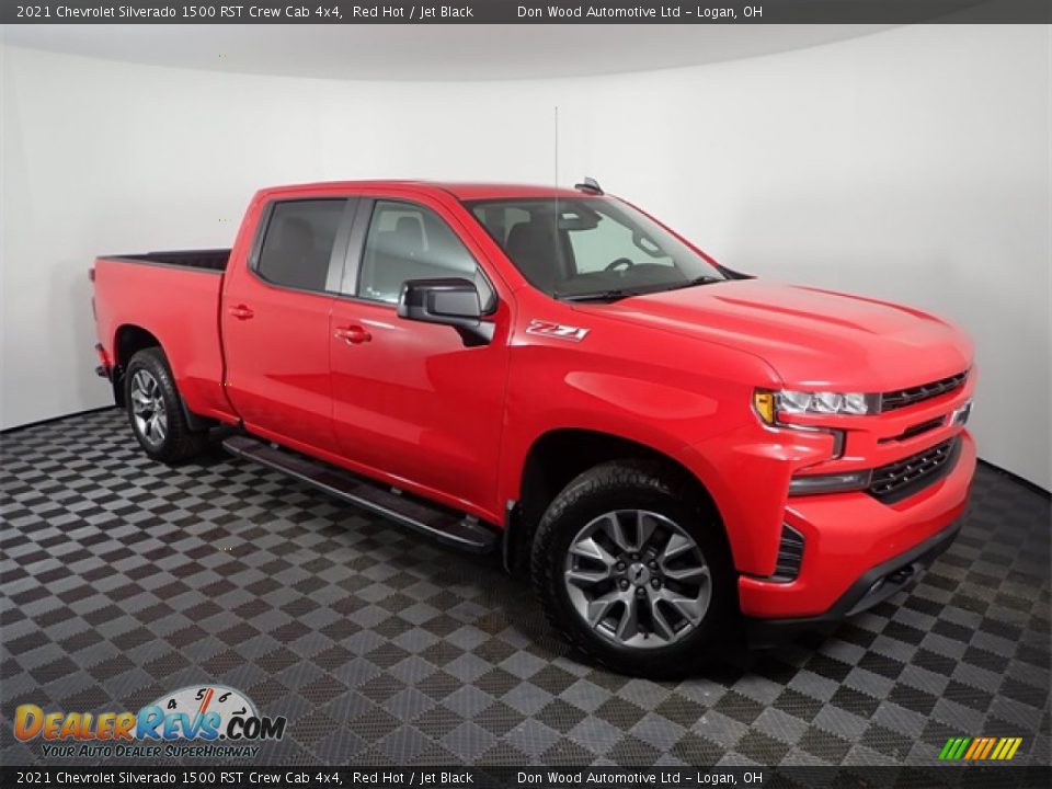 2021 Chevrolet Silverado 1500 RST Crew Cab 4x4 Red Hot / Jet Black Photo #3