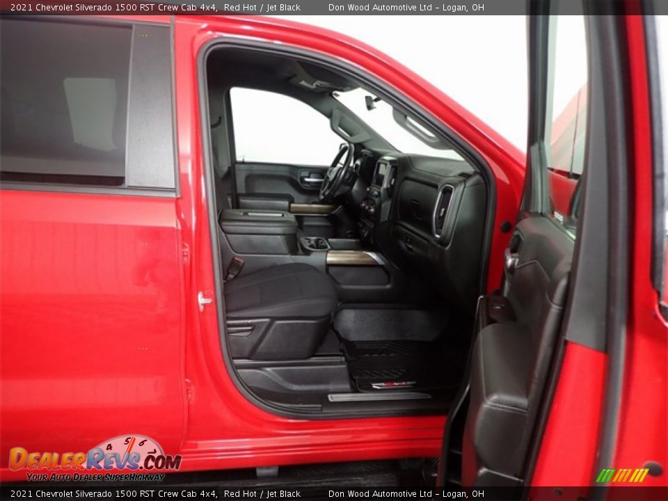 2021 Chevrolet Silverado 1500 RST Crew Cab 4x4 Red Hot / Jet Black Photo #33