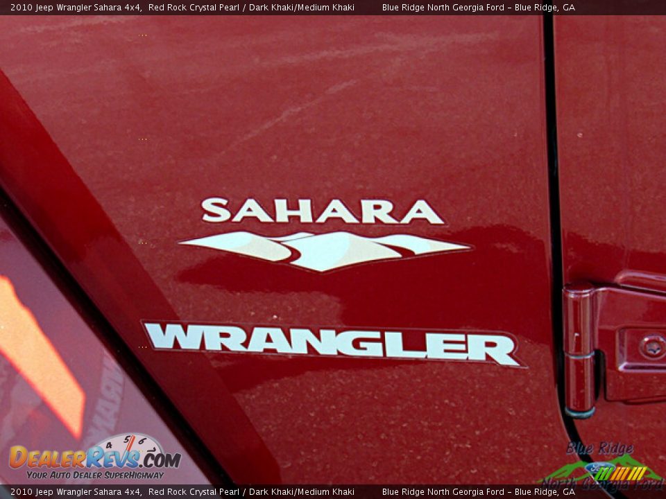 2010 Jeep Wrangler Sahara 4x4 Red Rock Crystal Pearl / Dark Khaki/Medium Khaki Photo #26