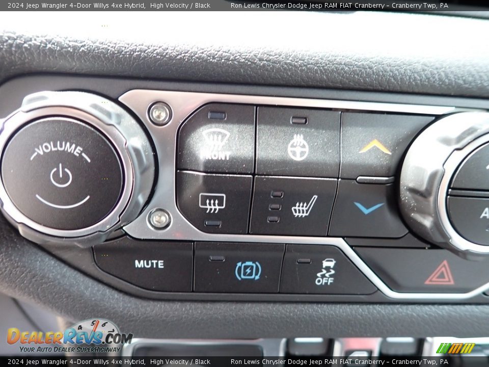 2024 Jeep Wrangler 4-Door Willys 4xe Hybrid High Velocity / Black Photo #19