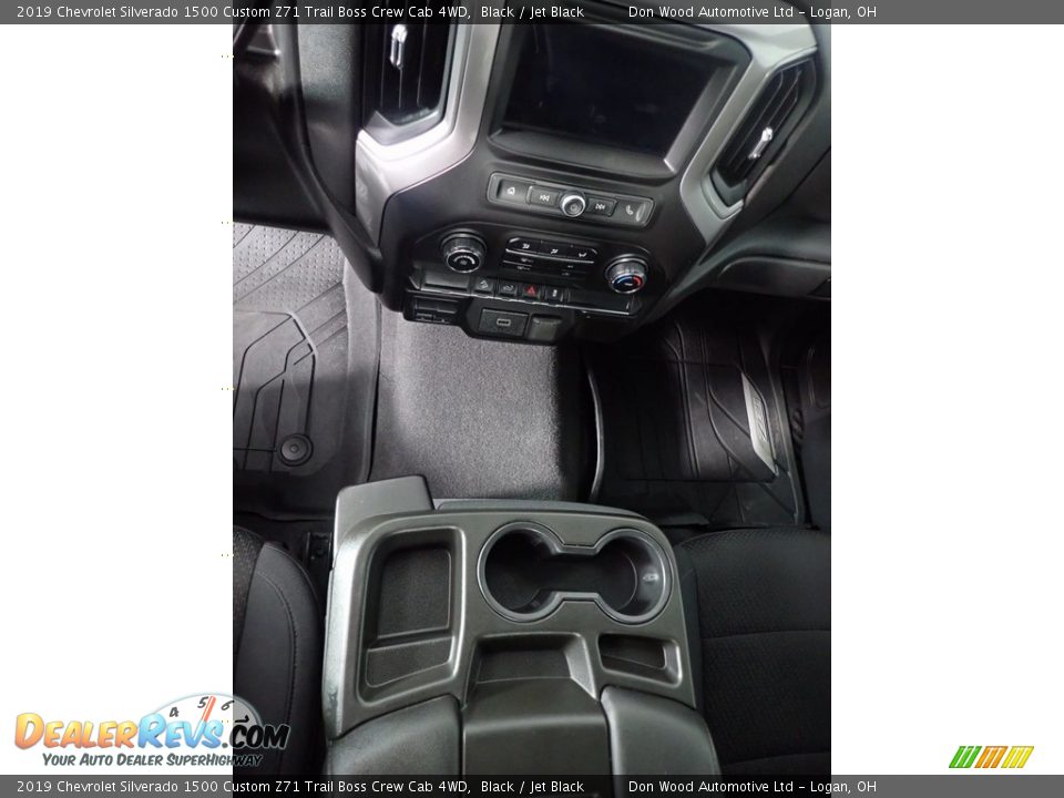 2019 Chevrolet Silverado 1500 Custom Z71 Trail Boss Crew Cab 4WD Black / Jet Black Photo #25