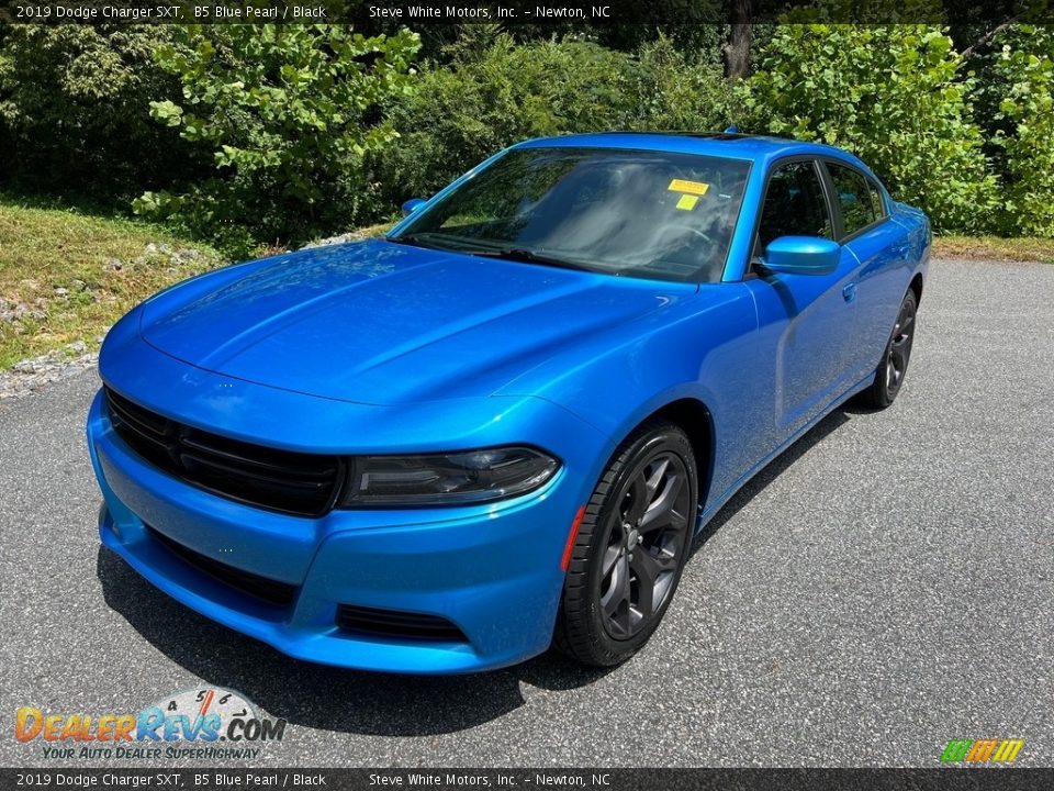 2019 Dodge Charger SXT B5 Blue Pearl / Black Photo #3