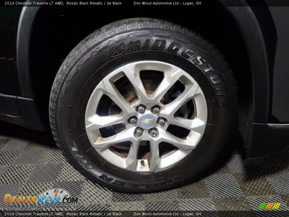 2019 Chevrolet Traverse LT AWD Mosaic Black Metallic / Jet Black Photo #36