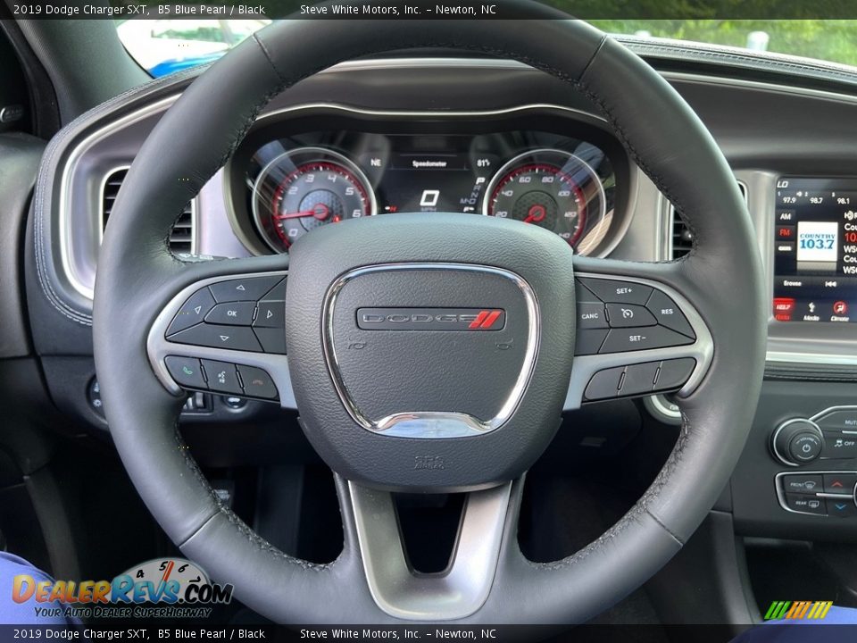 2019 Dodge Charger SXT B5 Blue Pearl / Black Photo #19