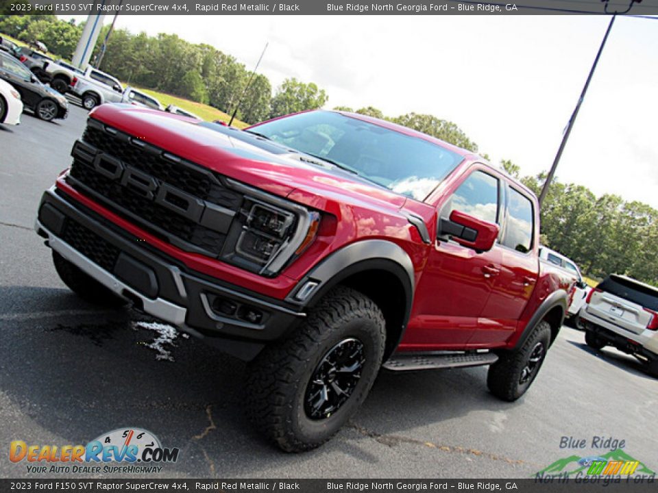 2023 Ford F150 SVT Raptor SuperCrew 4x4 Rapid Red Metallic / Black Photo #32