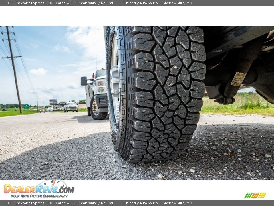 2017 Chevrolet Express 2500 Cargo WT Summit White / Neutral Photo #11