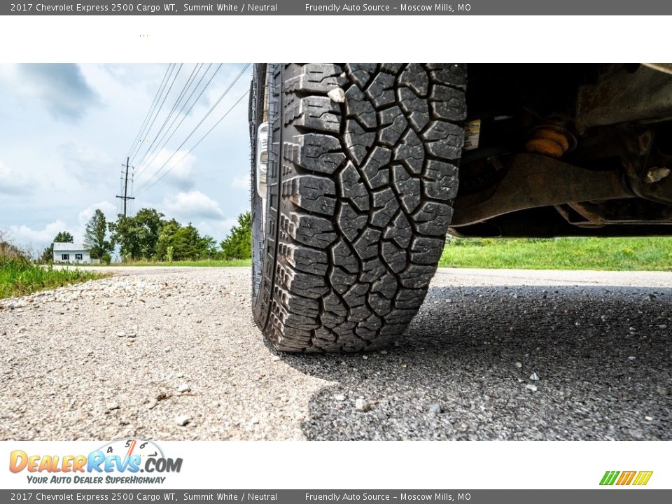 2017 Chevrolet Express 2500 Cargo WT Summit White / Neutral Photo #14