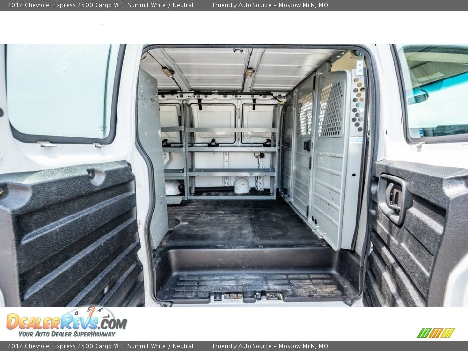2017 Chevrolet Express 2500 Cargo WT Summit White / Neutral Photo #21
