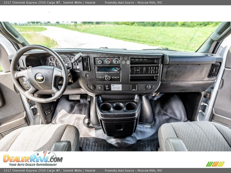 2017 Chevrolet Express 2500 Cargo WT Summit White / Neutral Photo #26