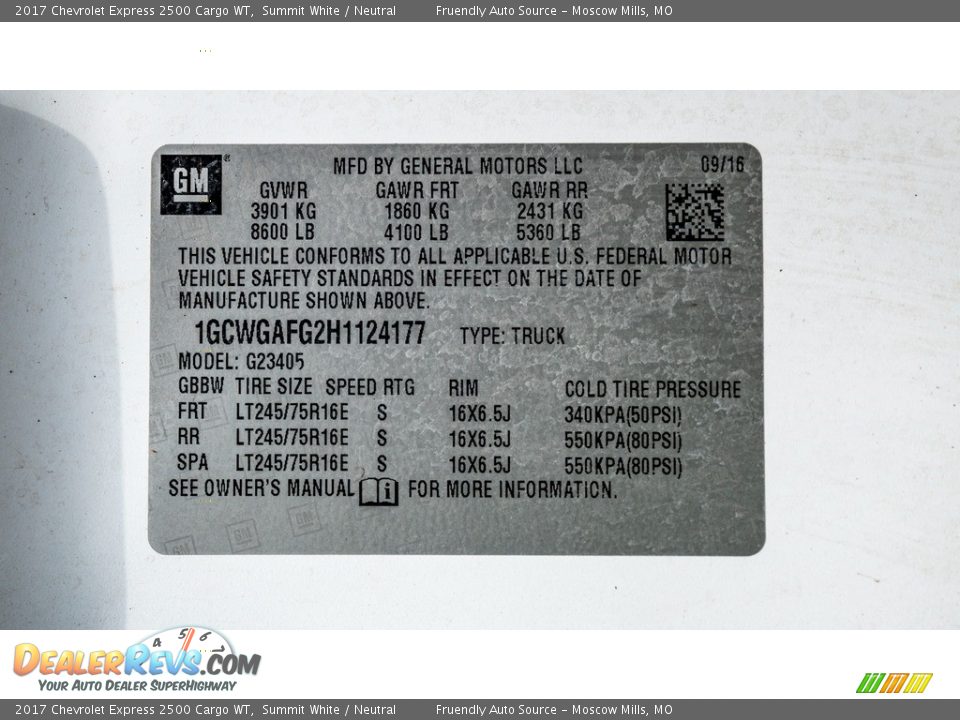 2017 Chevrolet Express 2500 Cargo WT Summit White / Neutral Photo #29