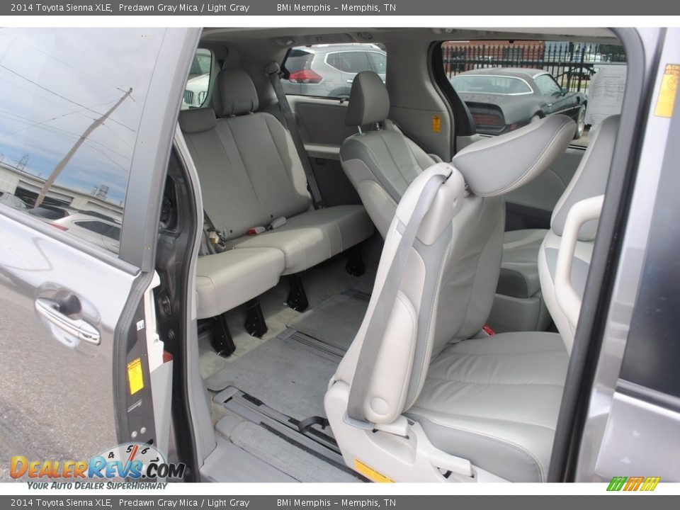 2014 Toyota Sienna XLE Predawn Gray Mica / Light Gray Photo #27