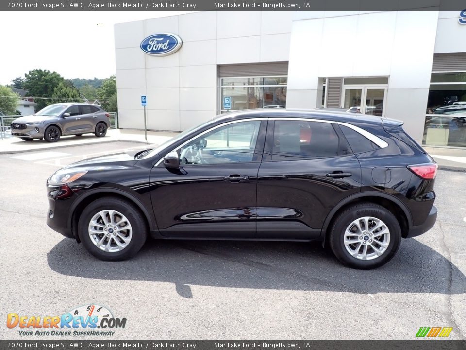 2020 Ford Escape SE 4WD Agate Black Metallic / Dark Earth Gray Photo #2