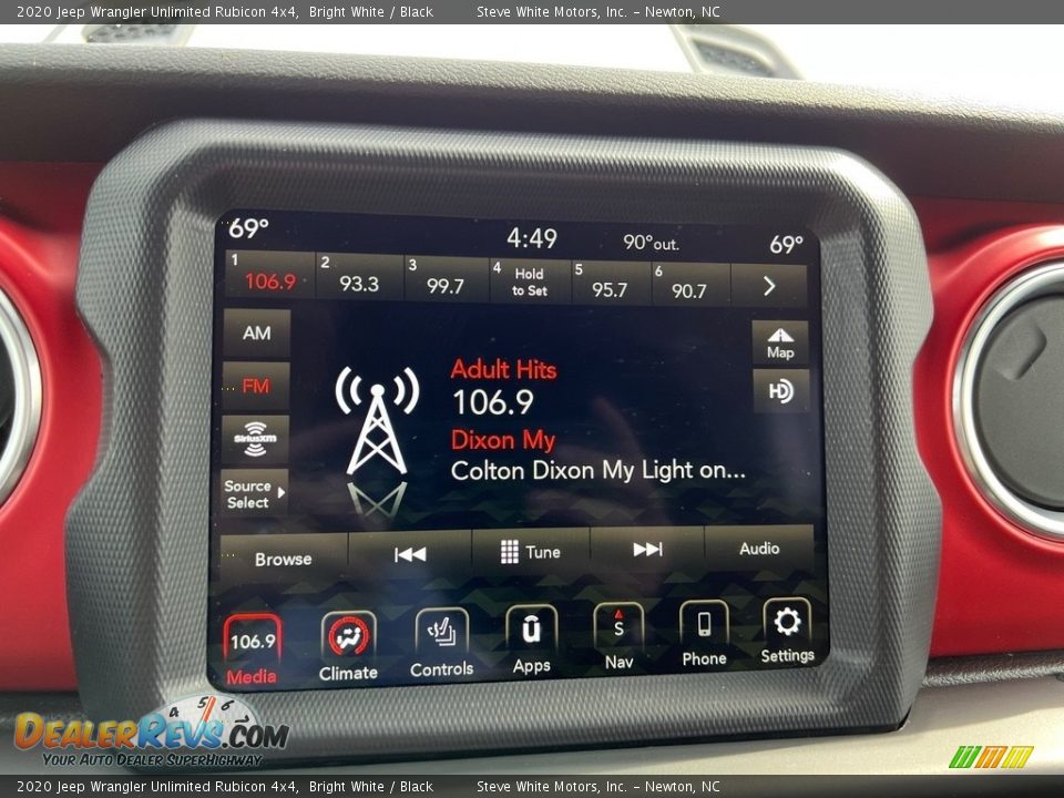 Controls of 2020 Jeep Wrangler Unlimited Rubicon 4x4 Photo #21