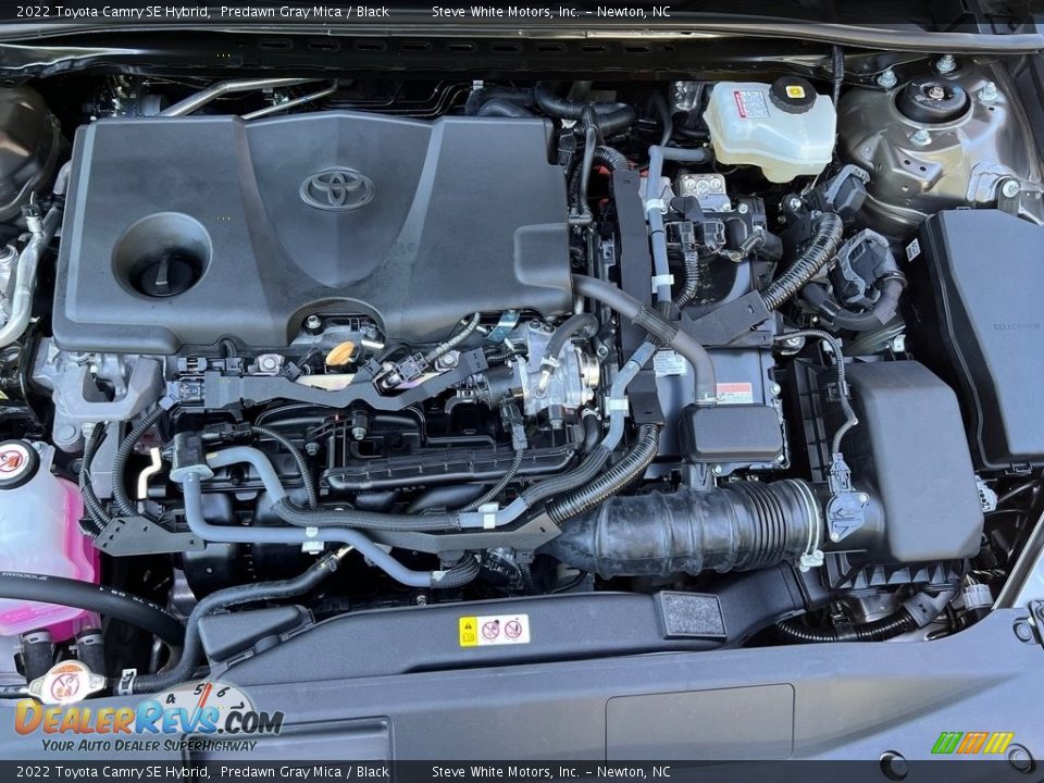 2022 Toyota Camry SE Hybrid 2.5 Liter DOHC 16-Valve Dual VVT-i 4 Cylinder Gasoline/Electric Hybrid Engine Photo #10