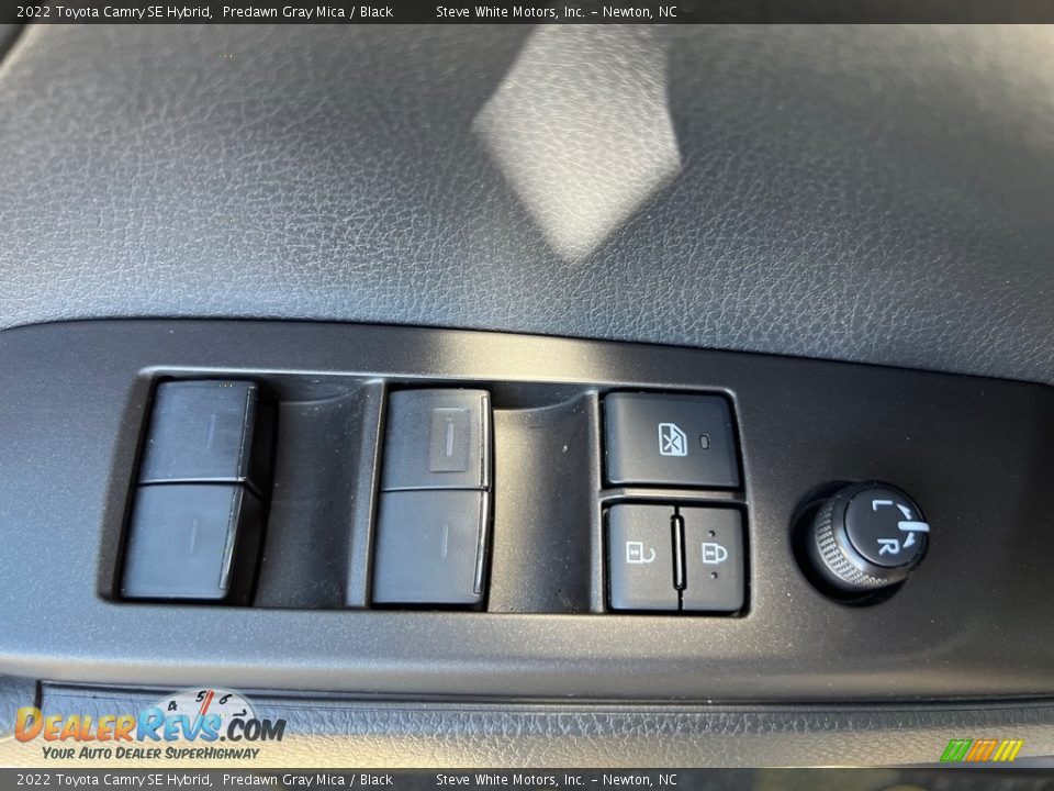 2022 Toyota Camry SE Hybrid Predawn Gray Mica / Black Photo #11