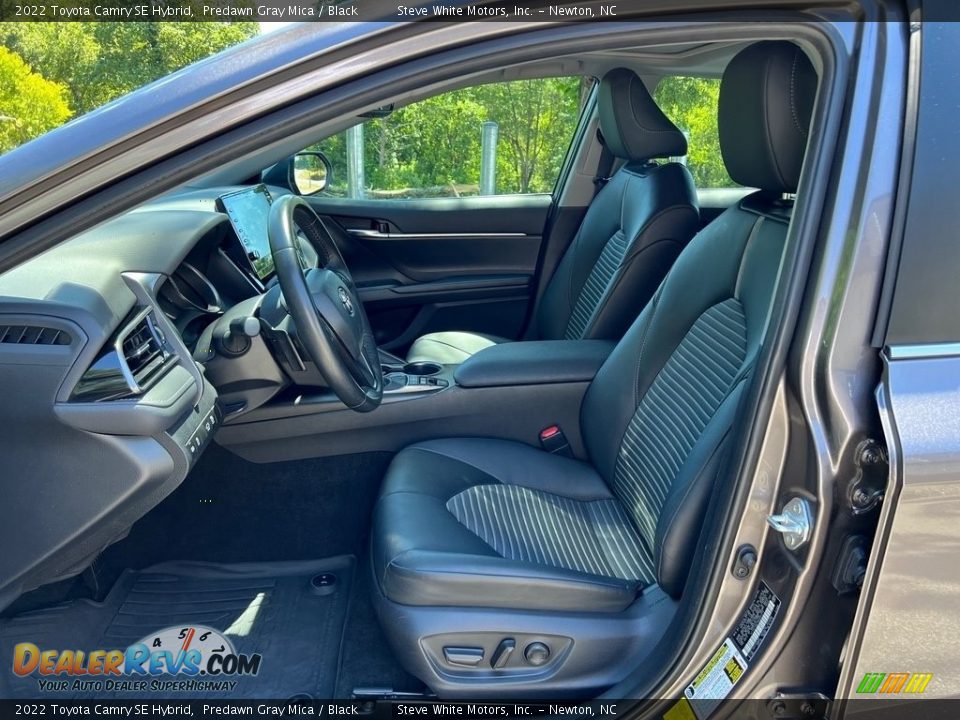 Front Seat of 2022 Toyota Camry SE Hybrid Photo #12