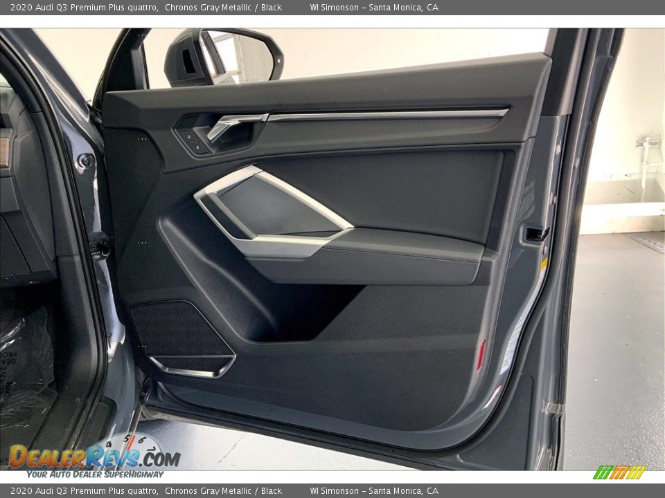Door Panel of 2020 Audi Q3 Premium Plus quattro Photo #27