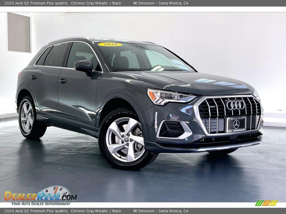 Front 3/4 View of 2020 Audi Q3 Premium Plus quattro Photo #34