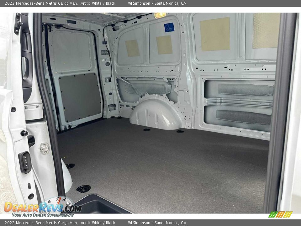 2022 Mercedes-Benz Metris Cargo Van Trunk Photo #14