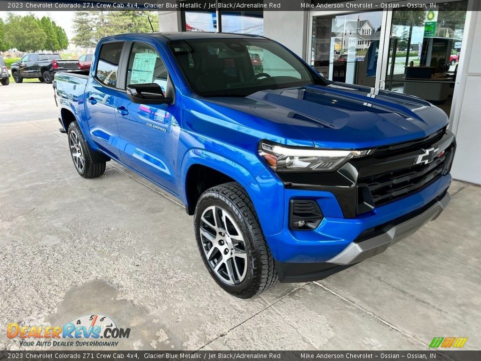 Front 3/4 View of 2023 Chevrolet Colorado Z71 Crew Cab 4x4 Photo #5