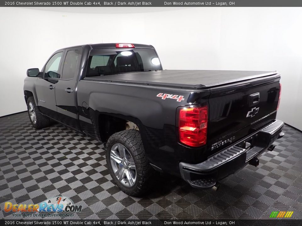 2016 Chevrolet Silverado 1500 WT Double Cab 4x4 Black / Dark Ash/Jet Black Photo #10