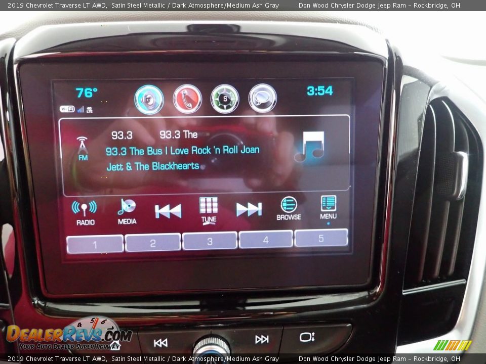 2019 Chevrolet Traverse LT AWD Satin Steel Metallic / Dark Atmosphere/Medium Ash Gray Photo #2