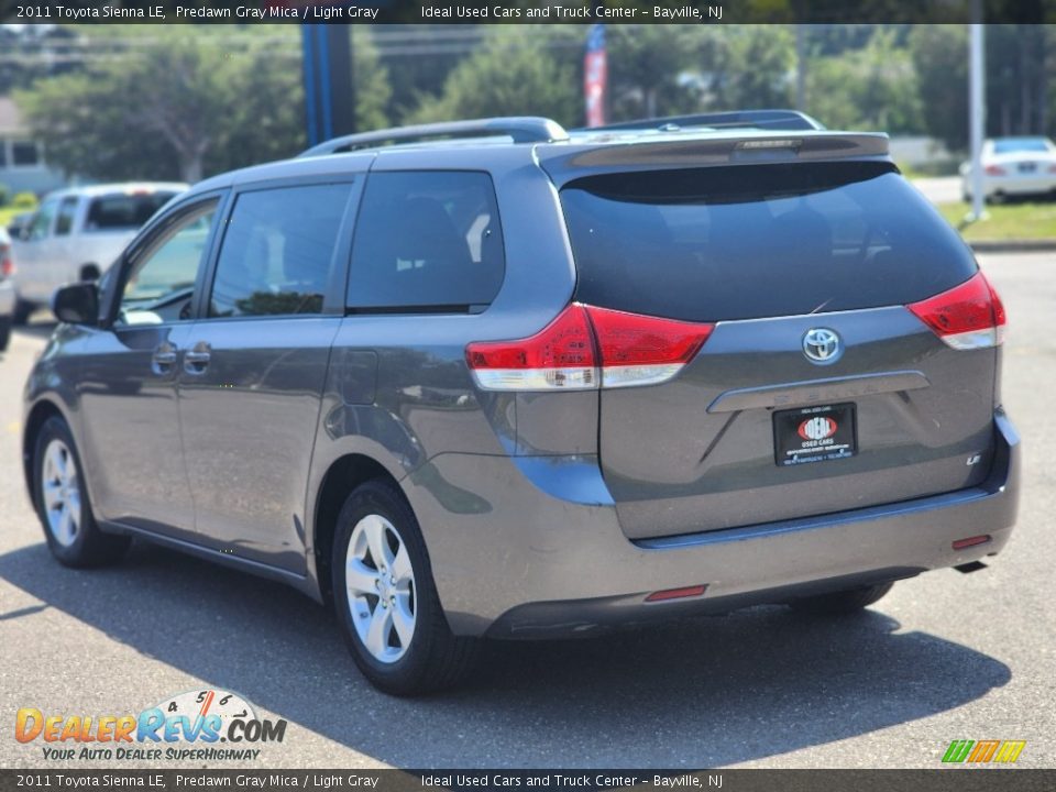 2011 Toyota Sienna LE Predawn Gray Mica / Light Gray Photo #5