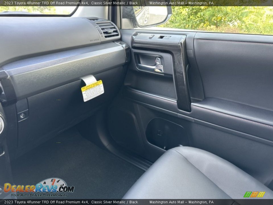 2023 Toyota 4Runner TRD Off Road Premium 4x4 Classic Silver Metallic / Black Photo #12