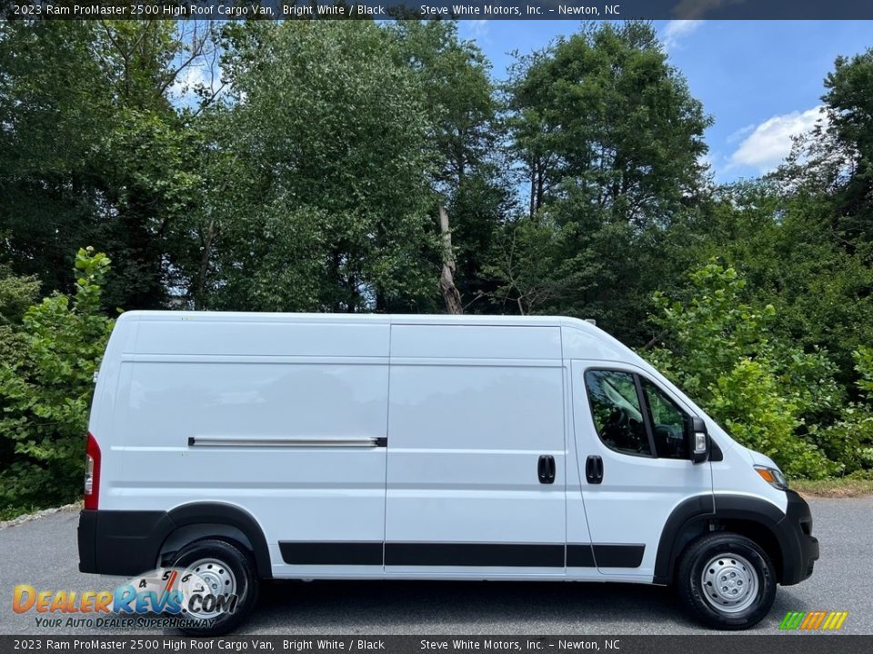 2023 Ram ProMaster 2500 High Roof Cargo Van Bright White / Black Photo #5