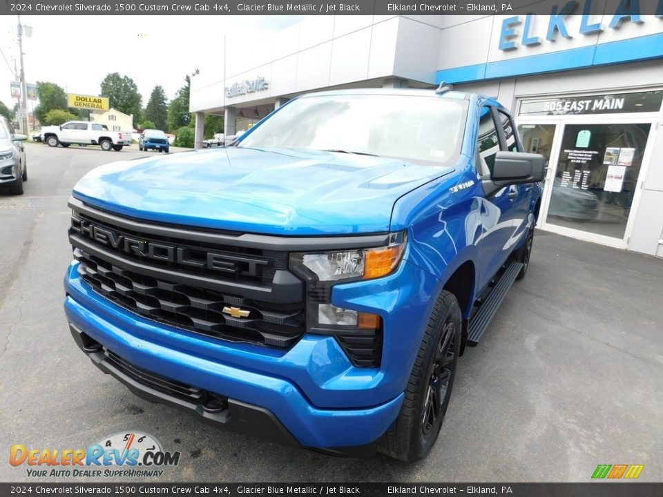 2024 Chevrolet Silverado 1500 Custom Crew Cab 4x4 Glacier Blue Metallic / Jet Black Photo #3