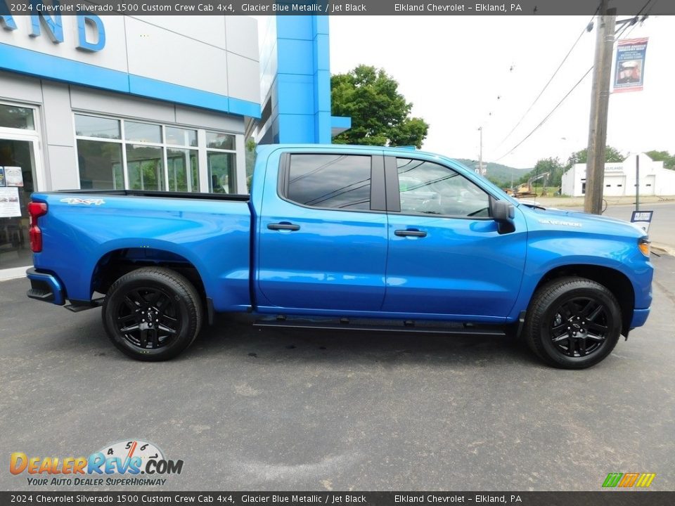 Glacier Blue Metallic 2024 Chevrolet Silverado 1500 Custom Crew Cab 4x4 Photo #8