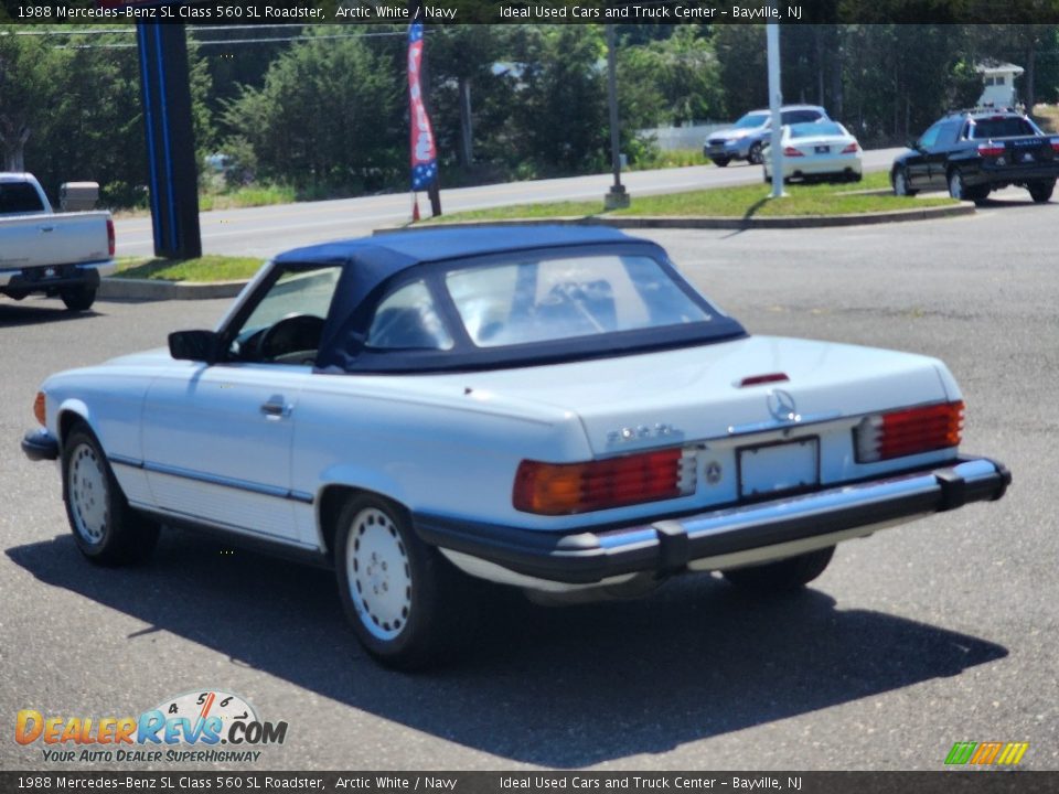 1988 Mercedes-Benz SL Class 560 SL Roadster Arctic White / Navy Photo #5