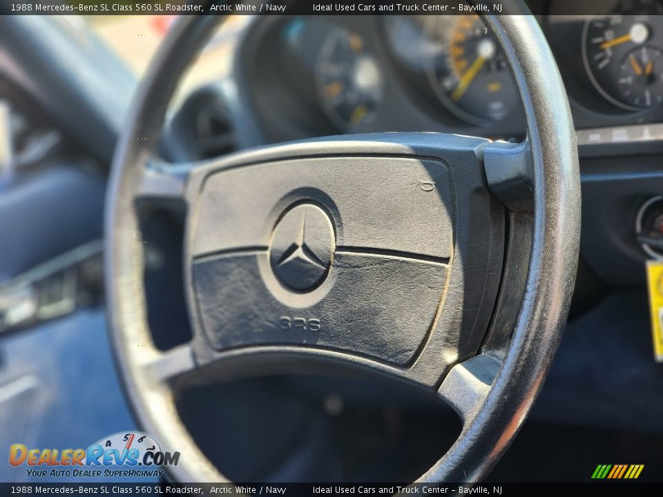 1988 Mercedes-Benz SL Class 560 SL Roadster Arctic White / Navy Photo #15