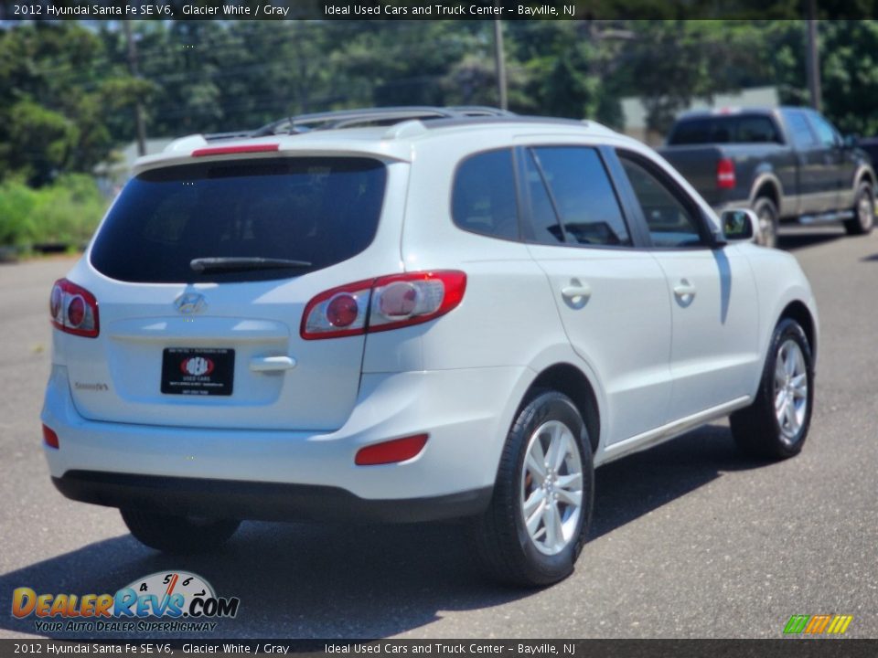 2012 Hyundai Santa Fe SE V6 Glacier White / Gray Photo #5