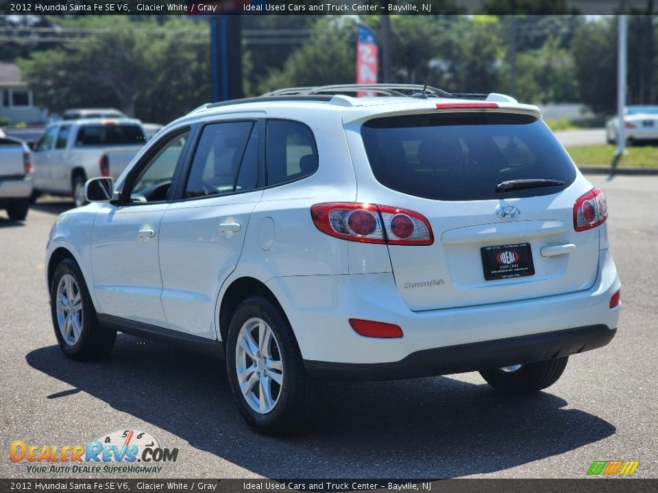 2012 Hyundai Santa Fe SE V6 Glacier White / Gray Photo #6