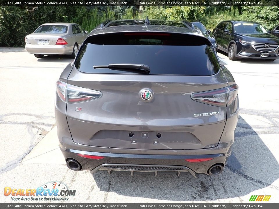 2024 Alfa Romeo Stelvio Veloce AWD Vesuvio Gray Metallic / Red/Black Photo #4
