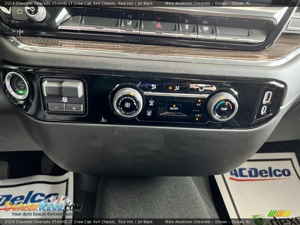 Controls of 2024 Chevrolet Silverado 3500HD LT Crew Cab 4x4 Chassis Photo #19