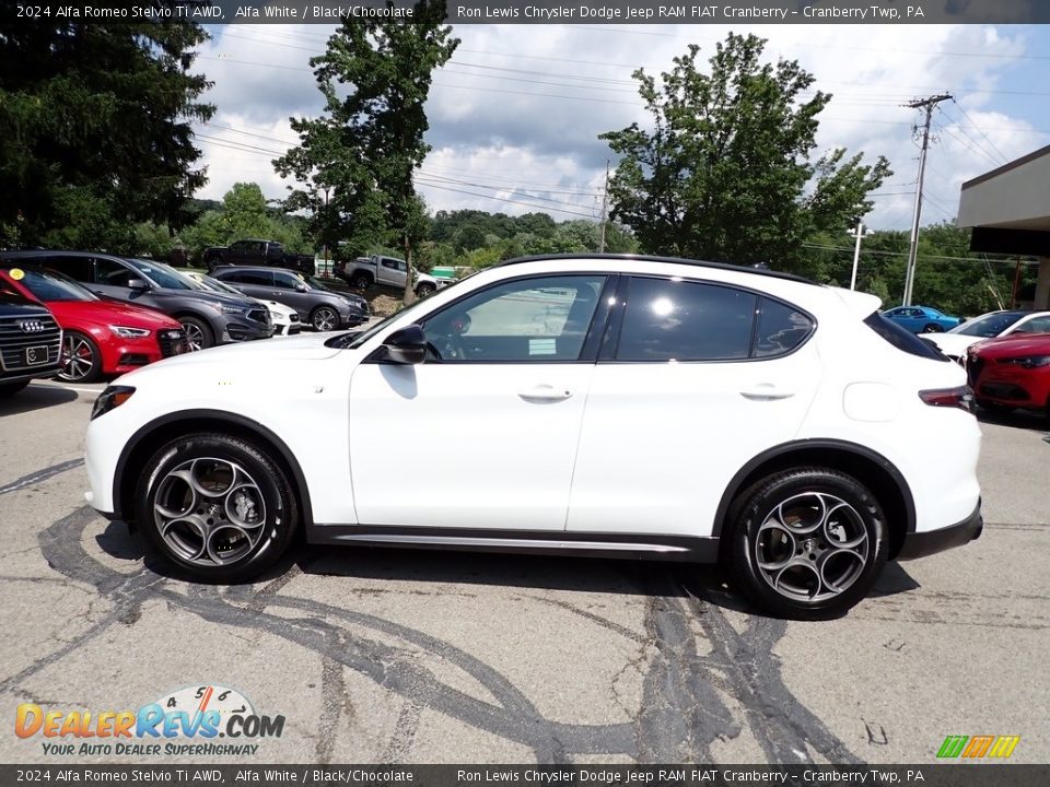 Alfa White 2024 Alfa Romeo Stelvio Ti AWD Photo #2