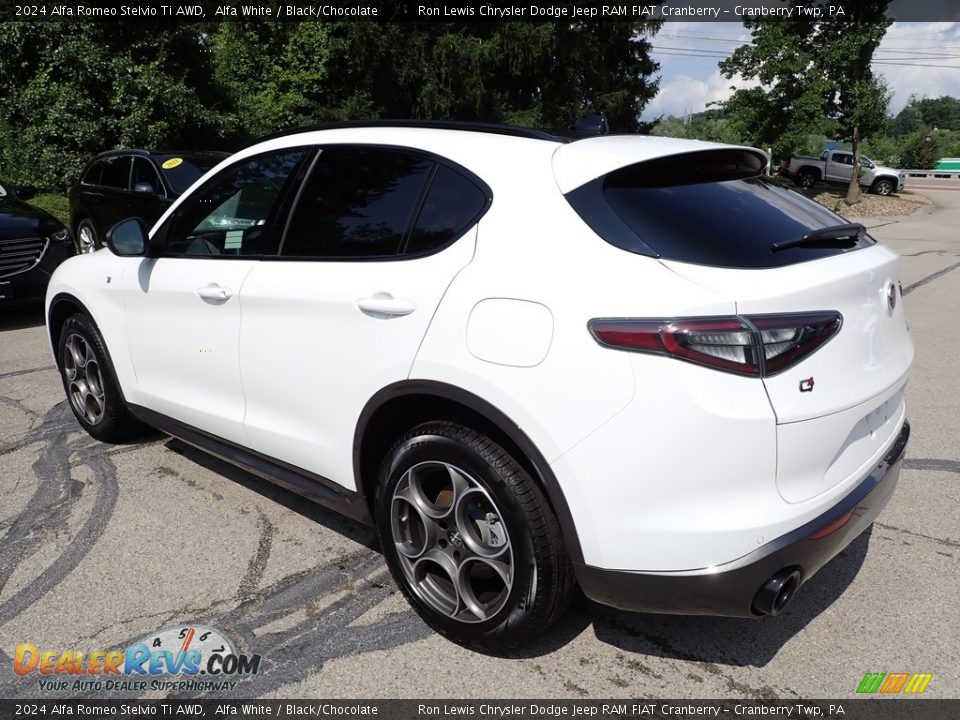 2024 Alfa Romeo Stelvio Ti AWD Alfa White / Black/Chocolate Photo #3