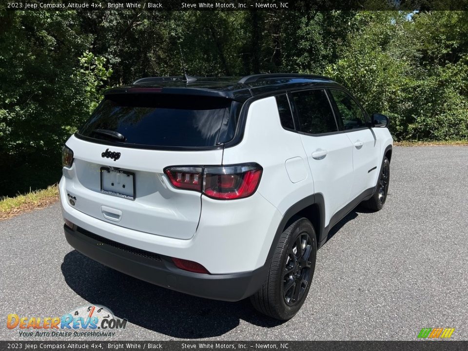 2023 Jeep Compass Altitude 4x4 Bright White / Black Photo #6