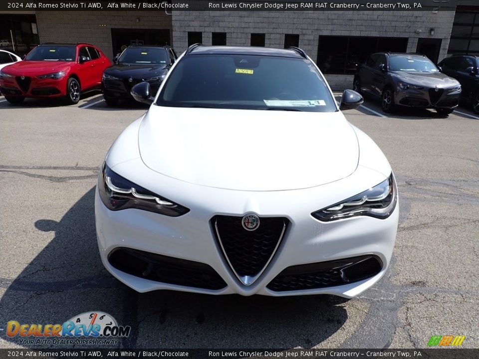 2024 Alfa Romeo Stelvio Ti AWD Alfa White / Black/Chocolate Photo #8