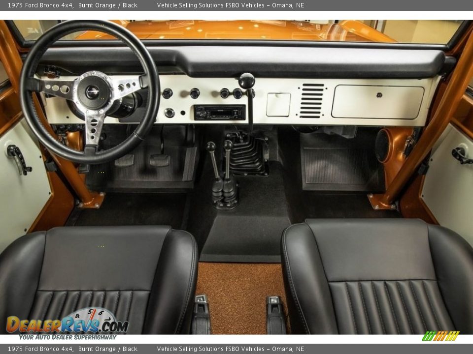 Black Interior - 1975 Ford Bronco 4x4 Photo #5