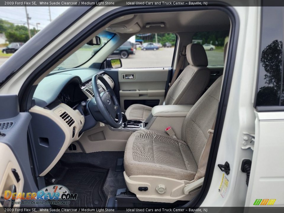 Medium Light Stone Interior - 2009 Ford Flex SE Photo #27