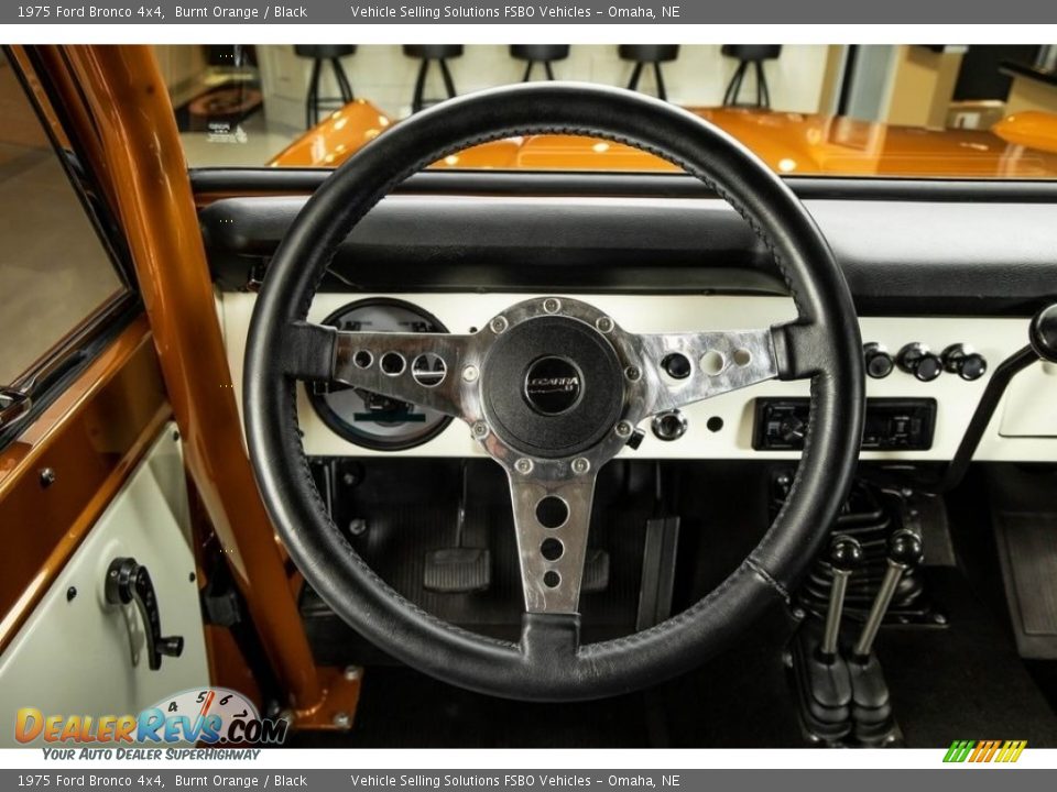1975 Ford Bronco 4x4 Steering Wheel Photo #15
